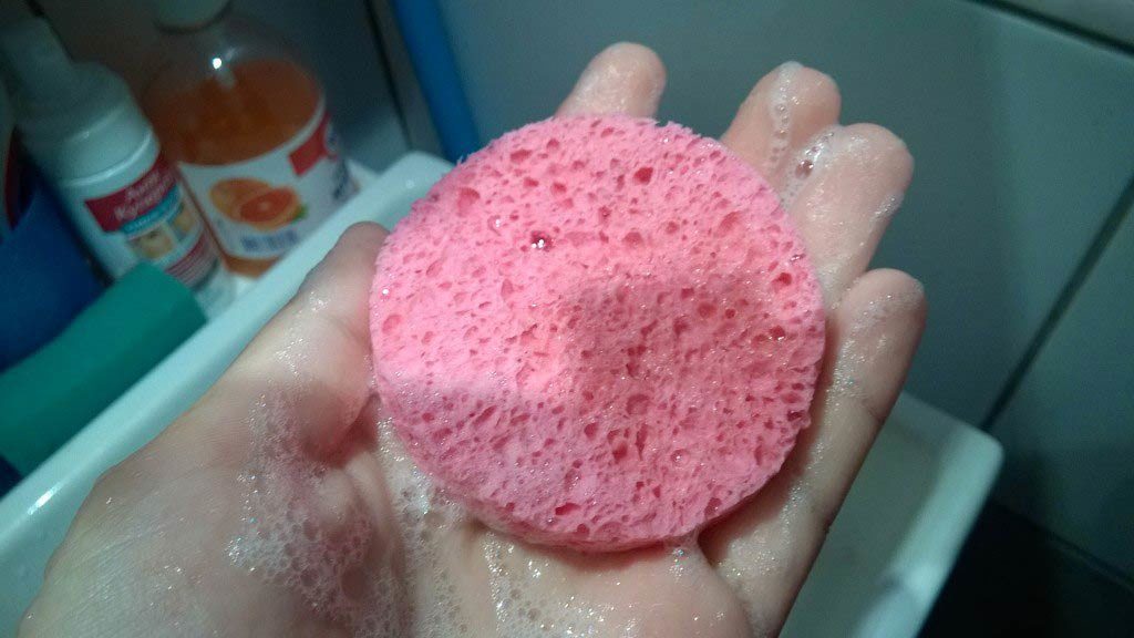 5 переваг використання спонжей для вмивання – вони вам потрібні!