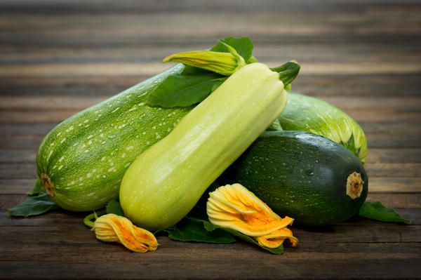6 овочів з грядки ефективно прибере жирний блиск з обличчя