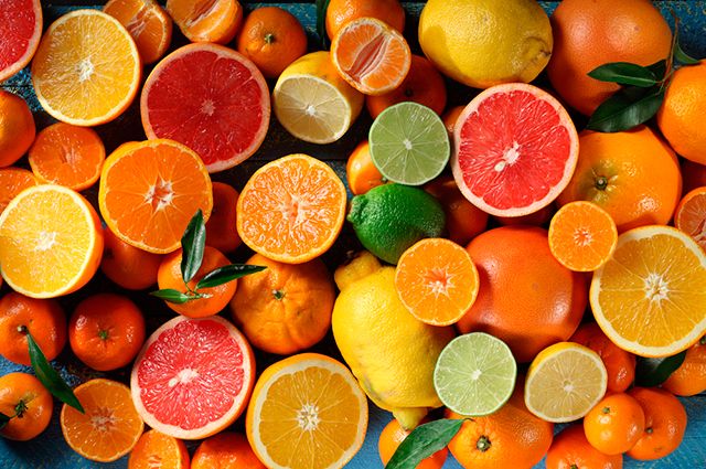 7 продуктів харчування, які допоможуть зберегти обличчя здоровим і пережити зміну клімату