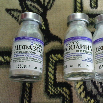 Антибіотики при лікуванні отиту у дорослих і дітей