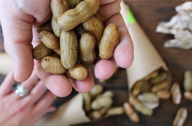 Арахіс: користь і шкода для організму жінок і чоловіків, корисні властивості та протипоказання