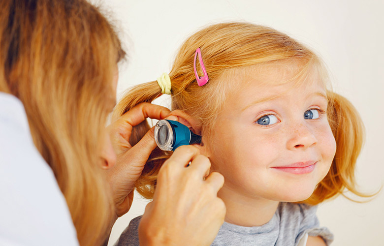 Бульозний або вірусний отит про що говорить такий діагноз і як його уникнути Бульозний або вірусний отит про що говорить такий діагноз і як його уникнути