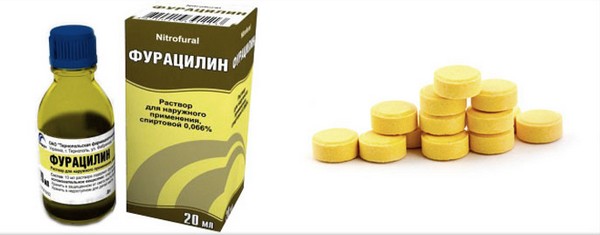 Чим полоскати горло при ларингіті фарингіті