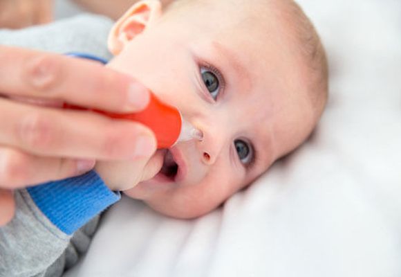 Чому виникають помаранчеві соплі і як від них позбавитися