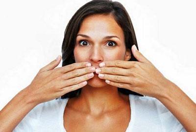 Чому з горла, неприємний запах. Лікування поганого запаху з горла