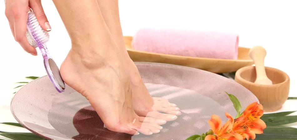 Догляд за шкірою ніг