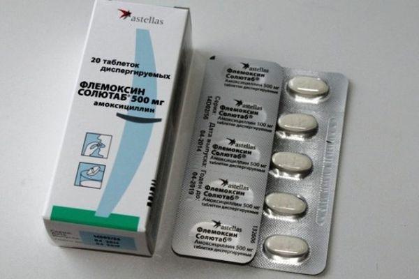 Флемоклав Солютаб при ангіні: інструкція по застосуванню для дорослих і дітей