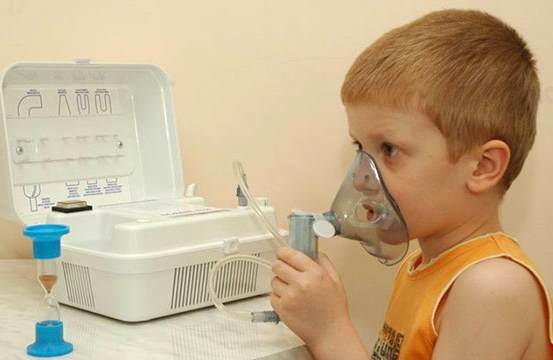 Флуімуціл для інгаляцій: приготування розчину та проведення процедури. Флуімуціл для інгаляцій: лікування кашлю у дорослих і дітей