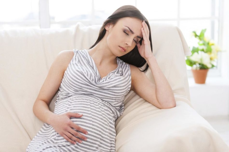 Герпес на губах під час вагітності: небезпека, наслідки, лікування. Причини герпесу на губах у 1, 2 і 3 триместрі вагітності