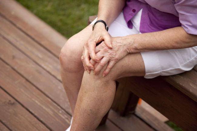 Гонартроз колінного суглоба лікування народними засобами відгуки