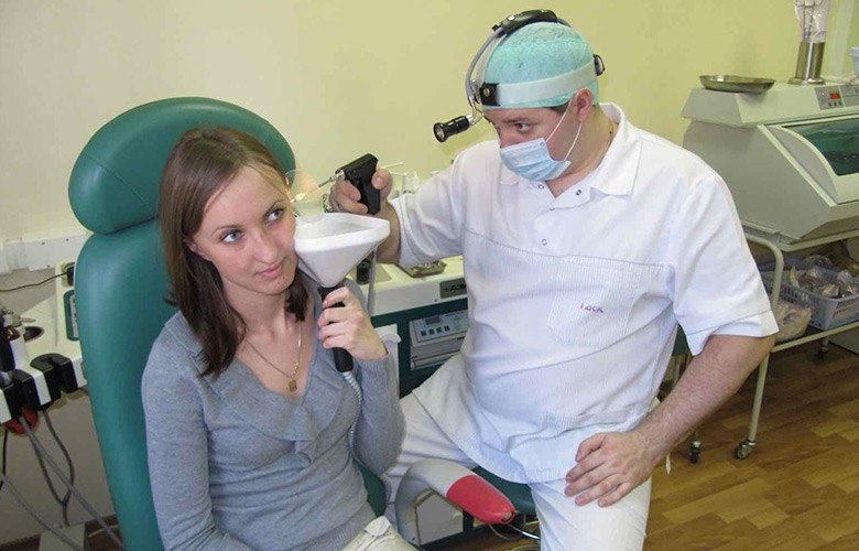 Хронічний гнійний середній отит