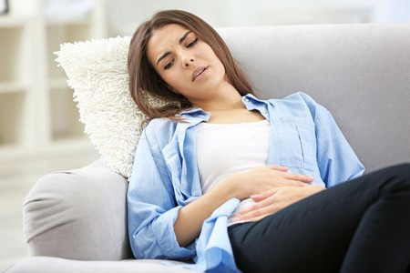 Кровотеча при міомі матки – як зупинити в домашніх умовах і ознаки для звернення в гінекологію