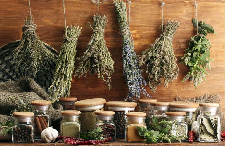 Лікування безсоння народними засобами