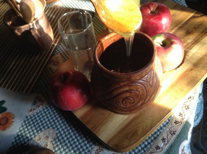 Лікування медом і народна медицина