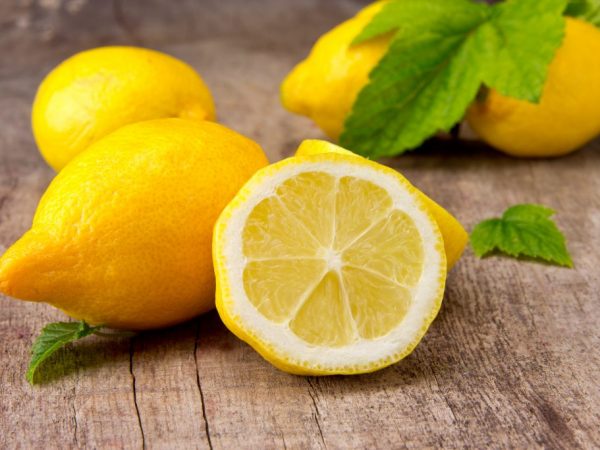 Лимон користь і шкода для організму