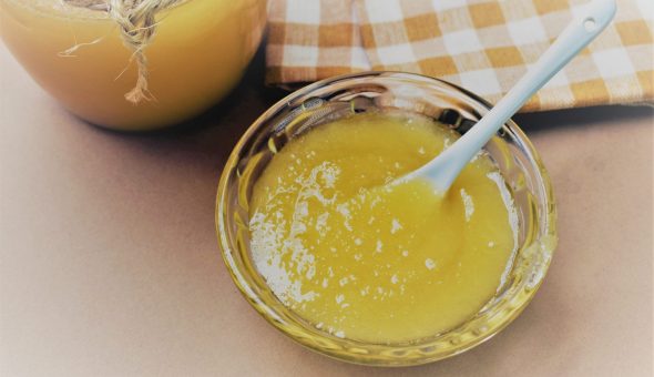 Липовий мед: корисні властивості, протипоказання, як виглядає, фото