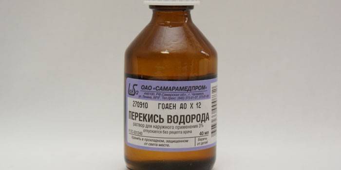 Чи можна закапати у вухо Хлорофіліпт