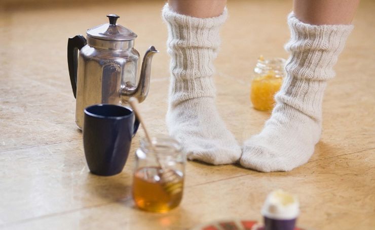 Чи можна зберігати мед у холодильнику і як зберегти його поживні властивості