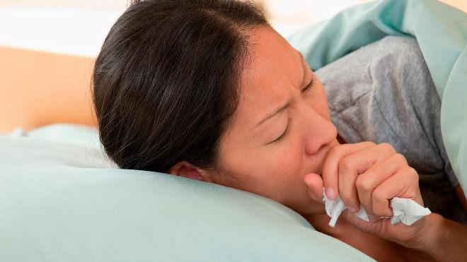 Нічний кашель у дорослого сухий: причини, як лікувати, покашлювання, напади, чому посилюється вночі, як позбавитися