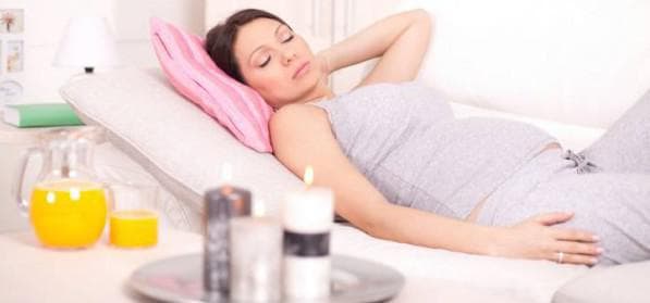 Чим лікувати нежить при вагітності в 1 триместрі (Що можна приймати на перших тижнях) Чим лікувати нежить при вагітності в 1 триместрі (Що можна приймати на перших тижнях)