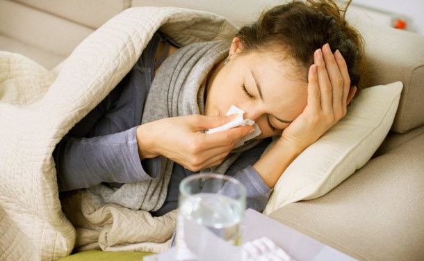 Чим лікувати перші ознаки застуди у вагітних? Як вилікувати застуду під час вагітності народними засобами і ліками будинку? Чим лікувати перші ознаки застуди у вагітних? Як вилікувати застуду під час вагітності народними засобами і ліками будинку?