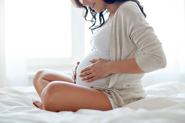 Чим лікувати стоматит при вагітності на різних термінах?