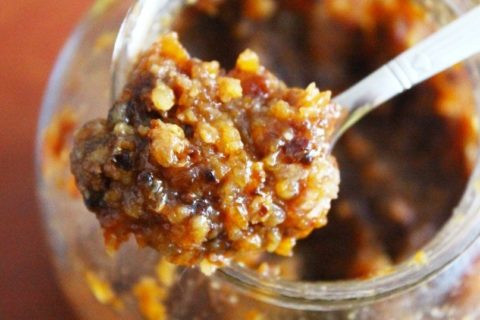 Народні рецепти від щитовидки з медом і волоським горіхом. Ліки із зелених волоських горіхів для поліпшення зору, лікування щитовидки, ангіни і загального оздоровлення організму. Народні рецепти від щитовидки з медом і волоським горіхом. Ліки із зелених волоських горіхів для поліпшення зору, лікування щитовидки, ангіни і загального оздоровлення організму.