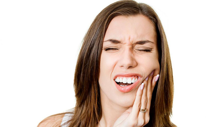 Народні засоби від чутливості зубів