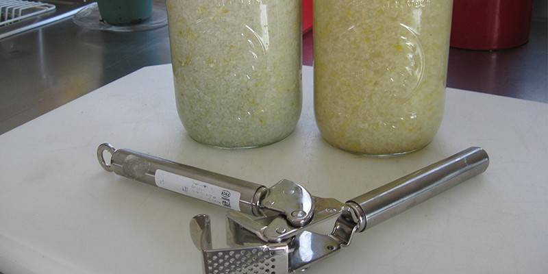 Обробка помідори від фітофтори в теплиці народними засобами
