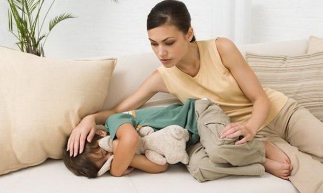 Ознаки менінгіту у дітей, висип при менінгіті (фото), як розпізнати менінгіт – симптоми у дітей