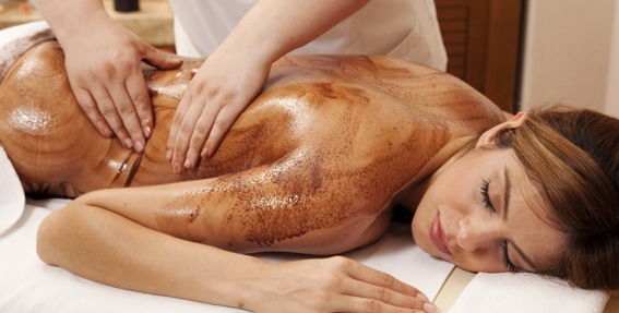 Що робити, якщо влітку постійно з’являються прищики на спині