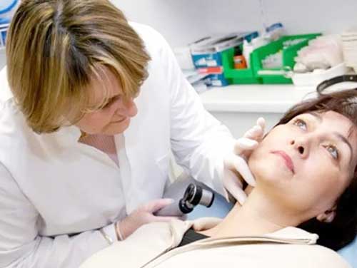 Що за кульку в прыще і як з цим боротися