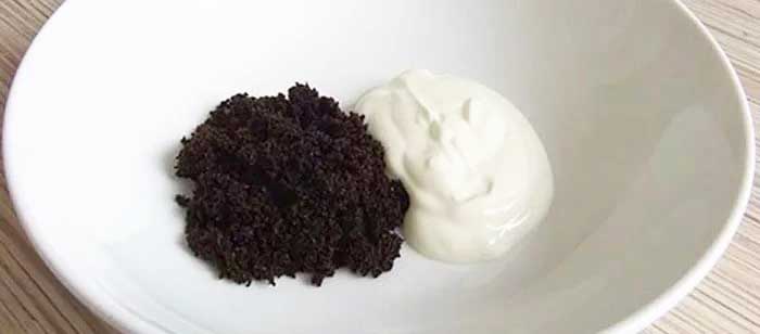 Скраби для обличчя від прищів: інструкція по застосуванню і домашні рецепти