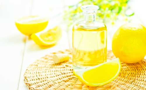 Застосування деревію від прищів