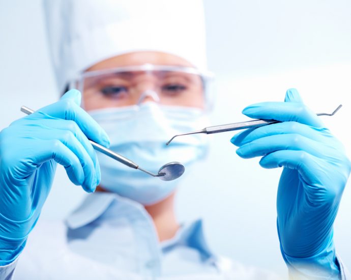 нитриловые перчатки