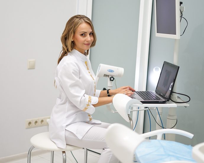 приватний гінеколог